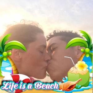 Meet your Posher, Whitney